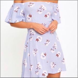 PrettyLittleThing Blue Off Shoulder Mini Dress Open Back Tie Floral Size 4